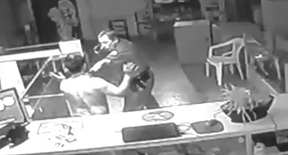 Gracie Breakdown: Cop’s intense life or death struggle with suspect