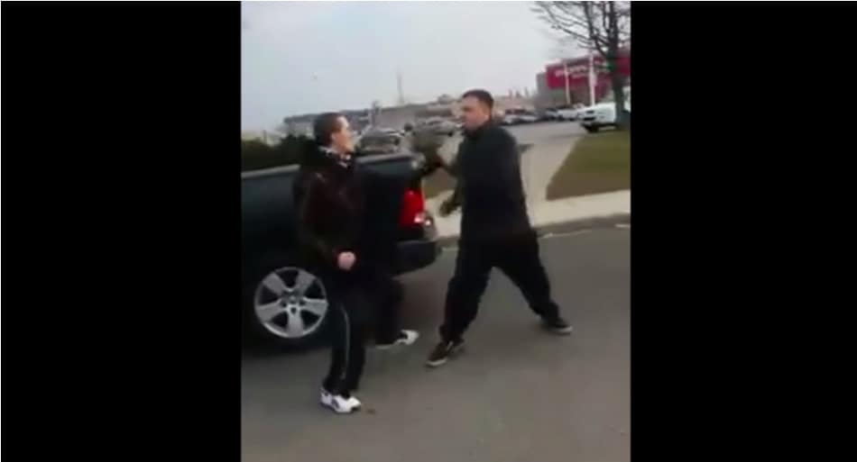 Road rager loses the plot and starts fight he can’t finish