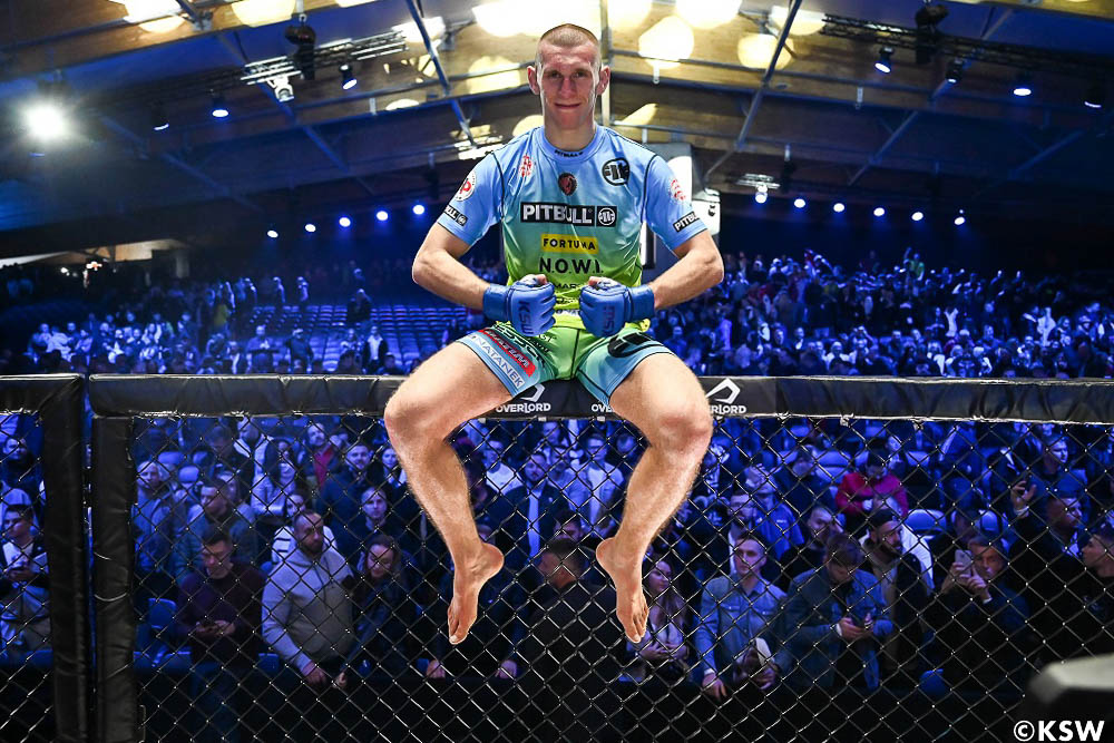 KSW 75 results: Undefeated prospect Robert Ruchala stays perfect with split-decision win
