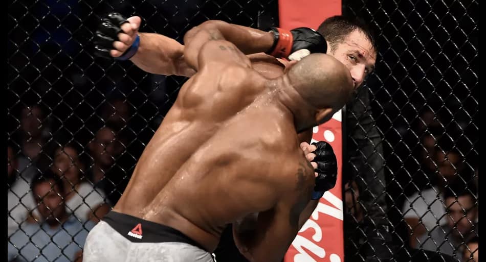 Romero knocks Rockhold out cold in the third round