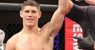 Rosa takes fight on five days notice, wins $50,000 performance bonus