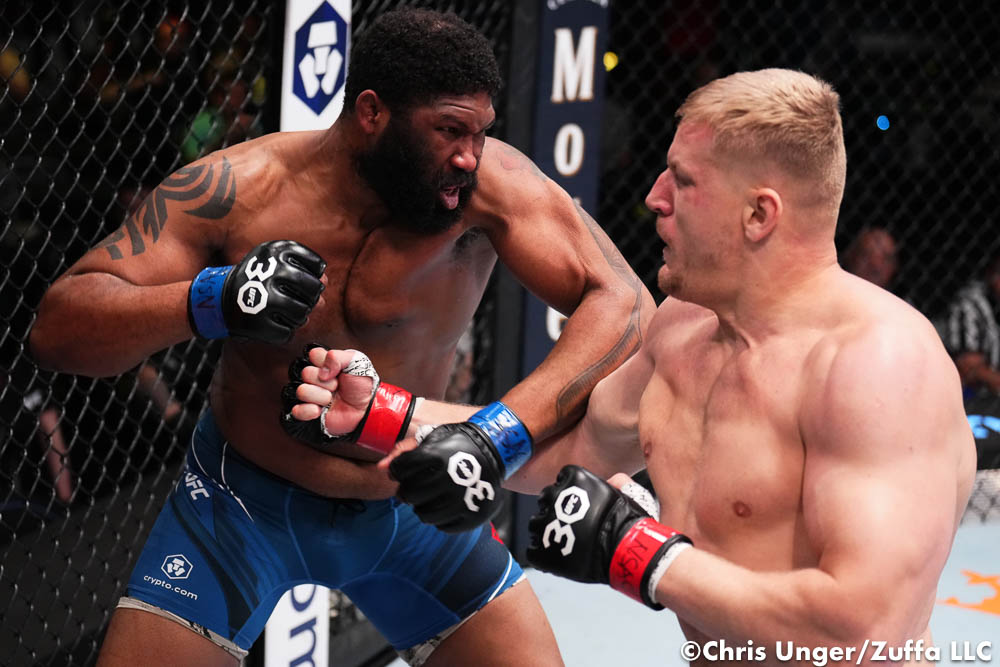 UFC Fight Night 222 results: Sergei Pavlovich scores first-round stoppage of Curtis Blaydes