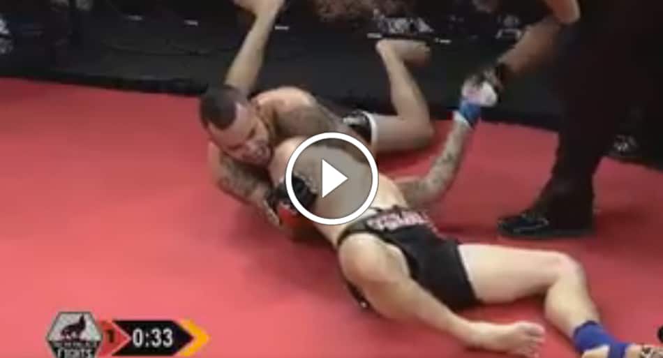 Referee allows hold til cold choke