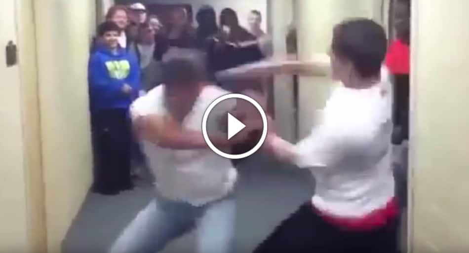 Crazy college dorm fight ends in advanced technique
