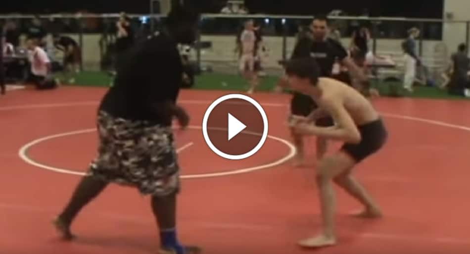 Skinny 16-year-old kid vs HUGE 300lb guy – guess who wins?