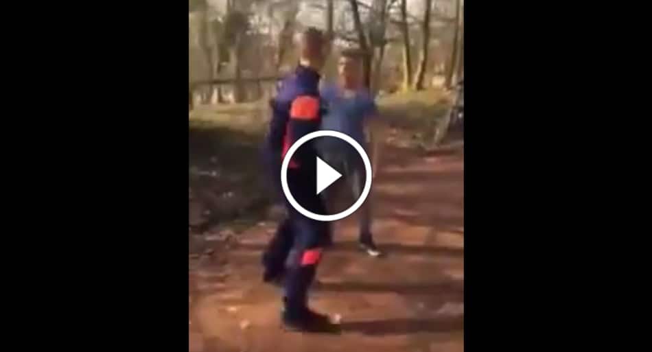 Slick technique chops smaller kid’s rival down to size