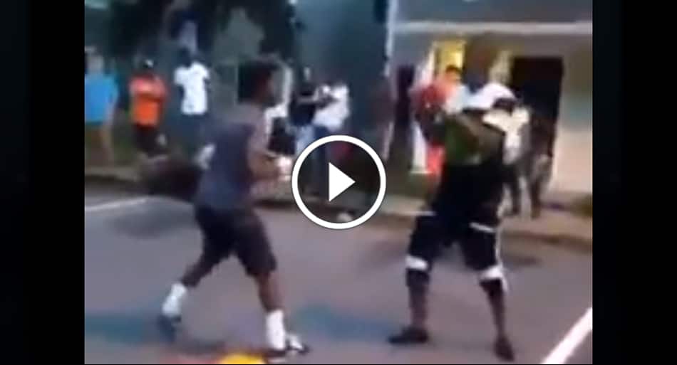 Street boxing fight ends with brutal 3-hit combo