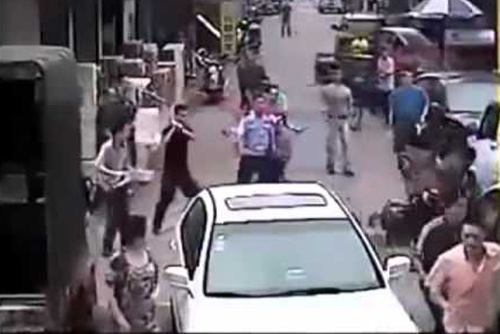 It takes a village: Street justice via real Kung Fu fighting