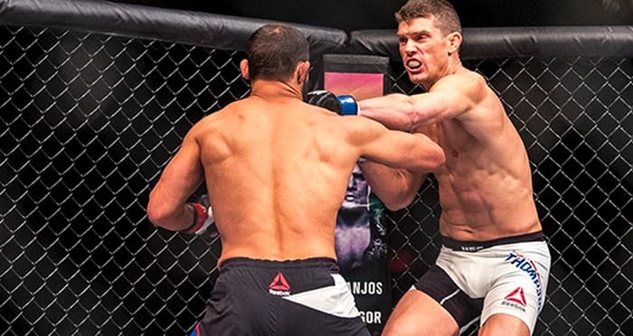Twitter reacts to Thompson’s TKO of Hendricks
