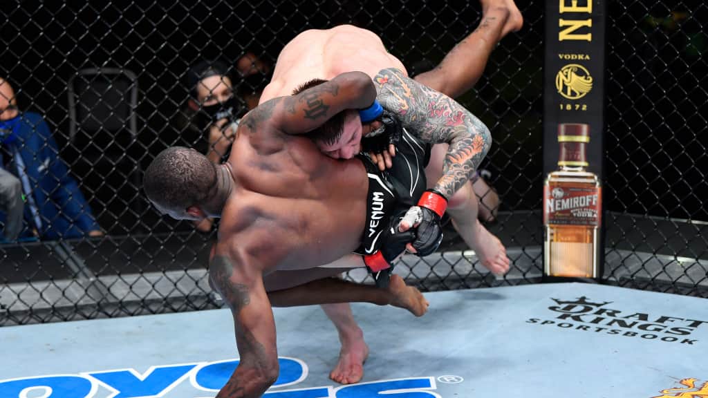 Marvin Vettori sets middleweight takedown record in wrestling clinic victory over Holland