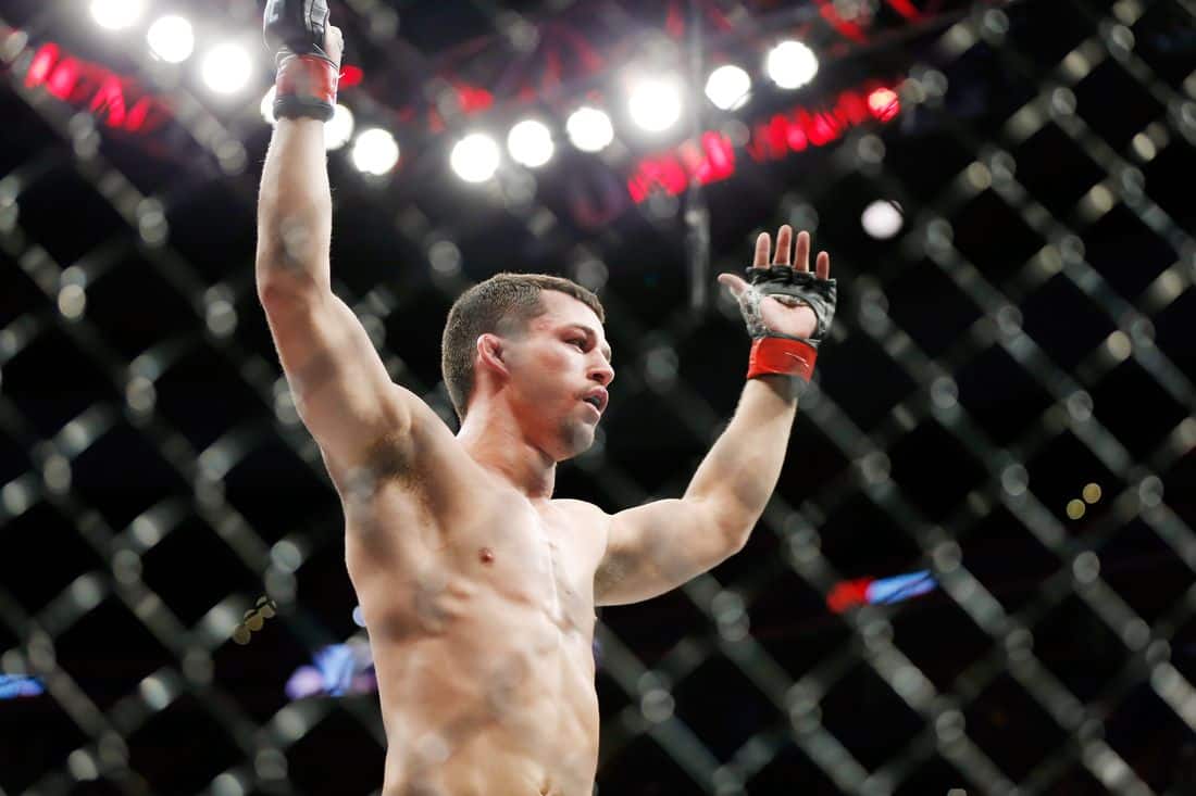 WATCH: Billy Quarantillo wins an absolute war against Gabriel Benitez at UFC Vegas 31