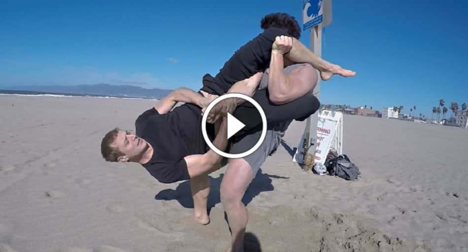 Jiu-Jitsu white belt vs. bodybuilder with 40+pound weight difference