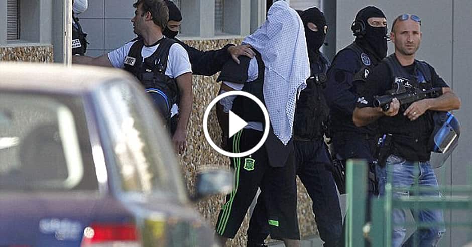 Officials worry about fight gyms and Islamic extremism