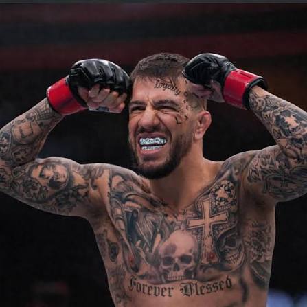 Durden signs four-fight UFC deal, gets Costa as late-replacement opponent at UFC 329